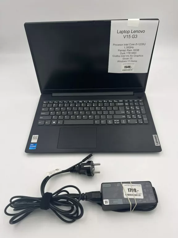 LAPTOP LENOVO V15 G3