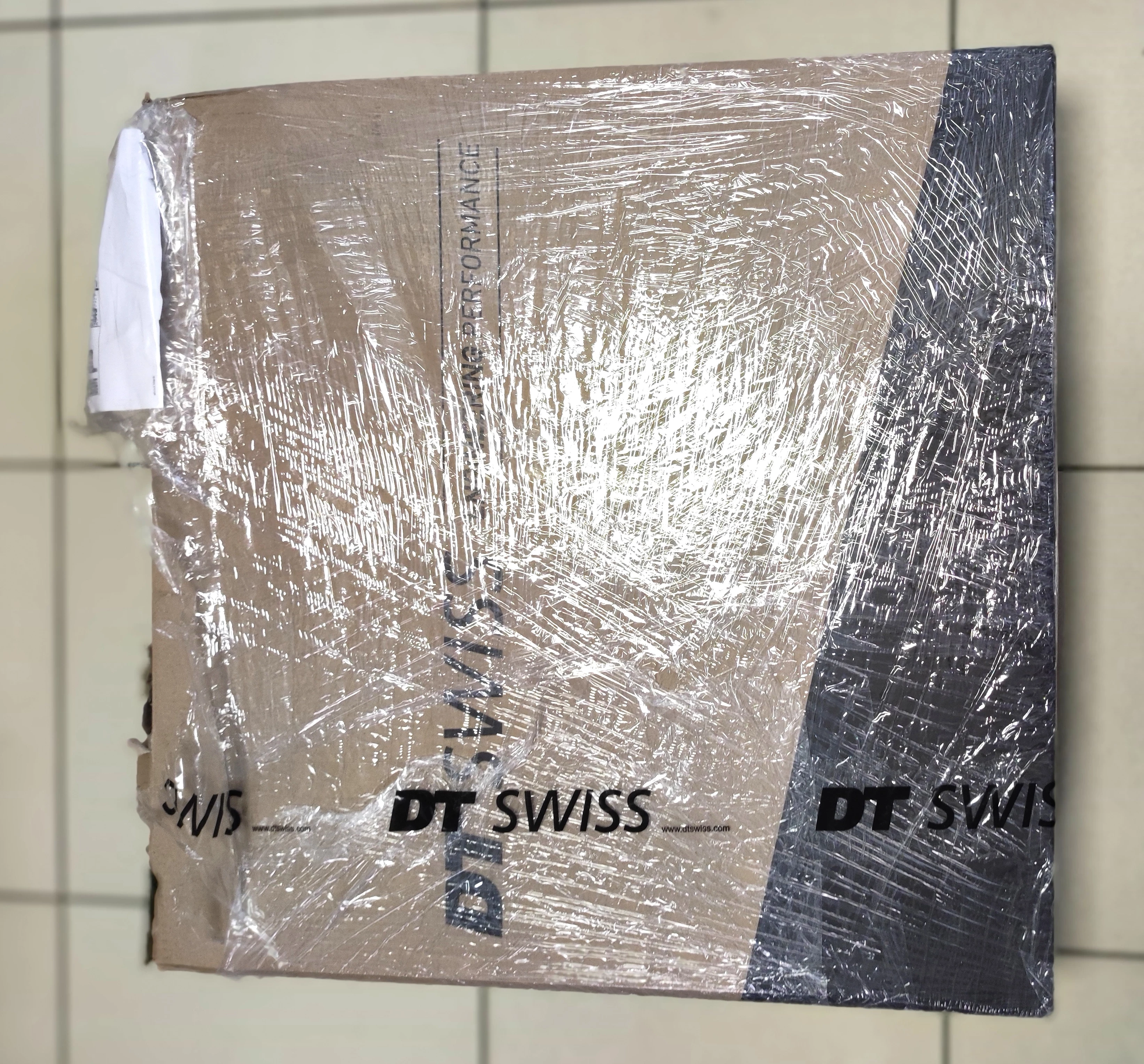 kolo-rowerowe-dt-swiss-arc-1400-di-700c-cl-80-12142-asl11-stan-11323-2