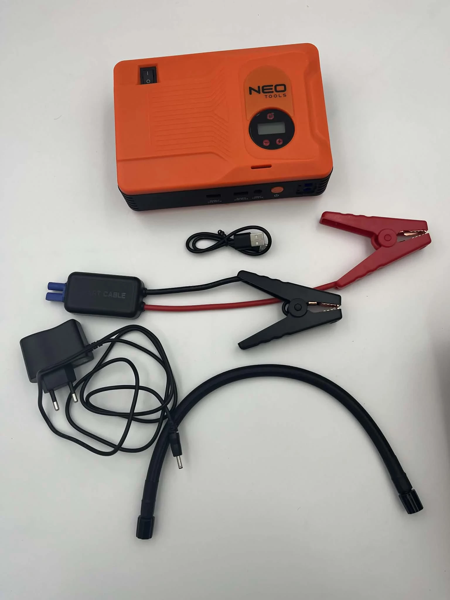urzadzenie-rozruchowe-jumpstarter-4w1-11-997-neo-tools-ean-gtin-5907558452242