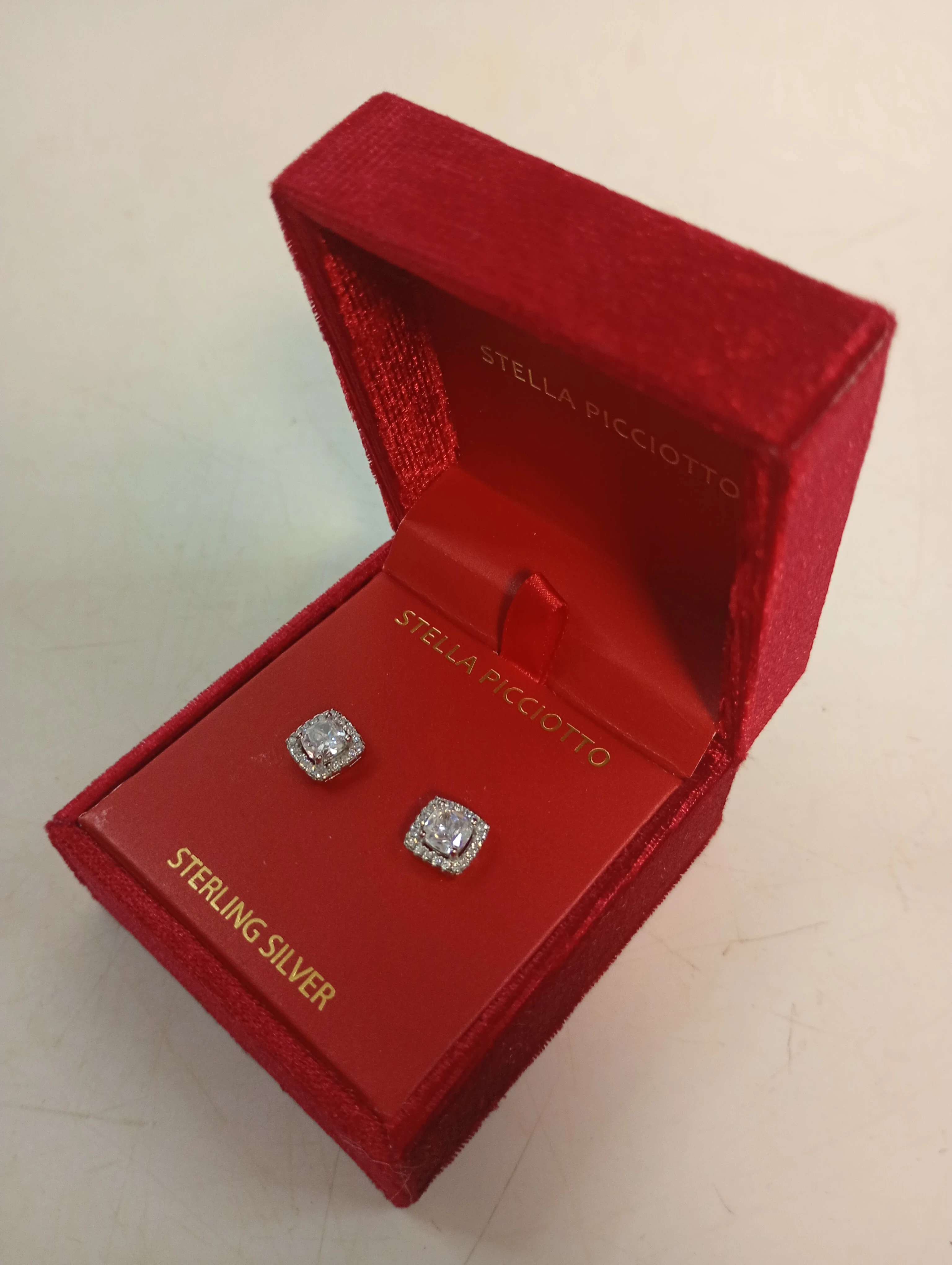 srebro-kolczyki-kwadratowe-stella-picciotto-plac-daszynskiego-5-czestochowa-sj