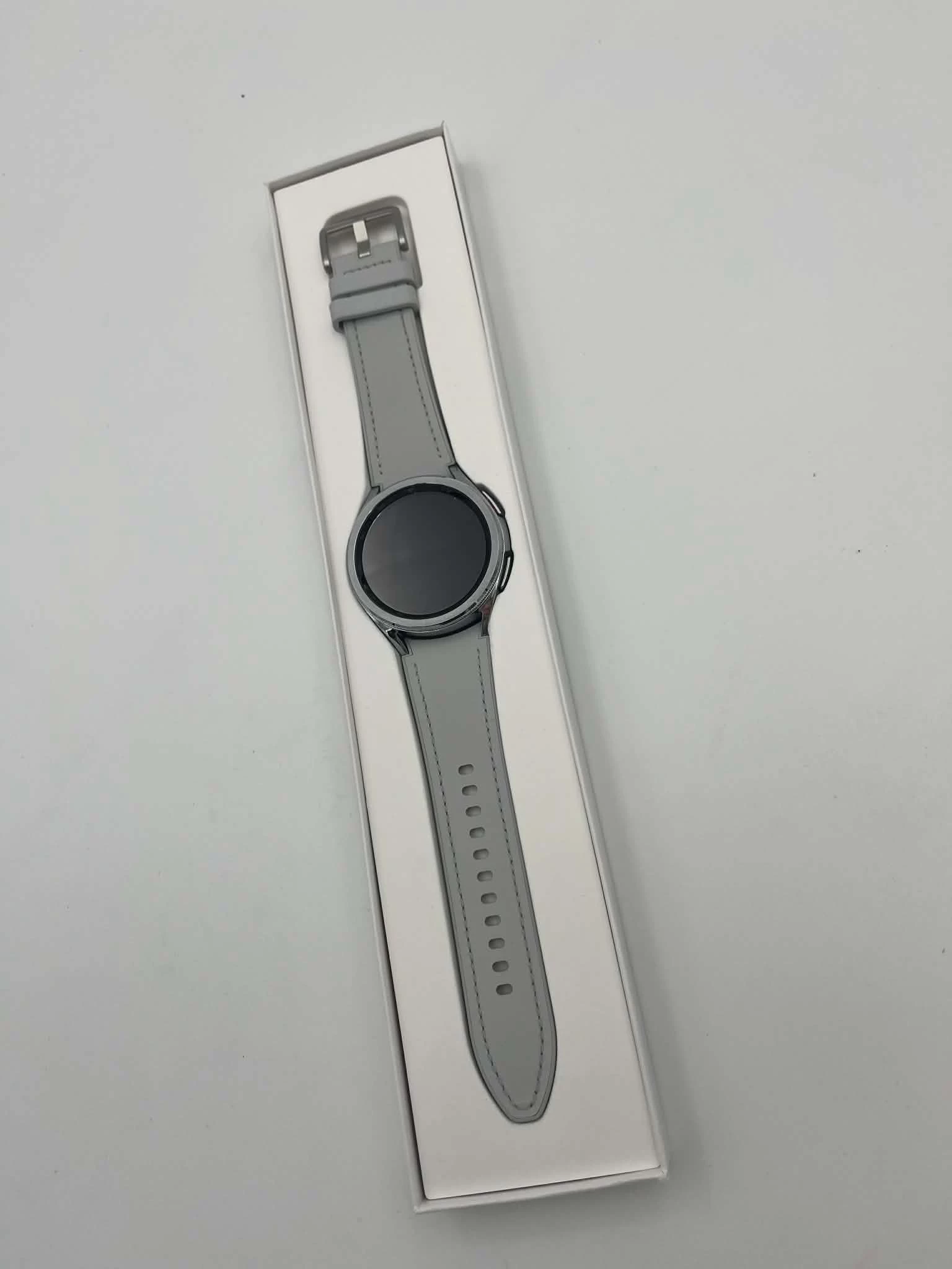 smartwatch-samsung-watch-6-classic-stan-11323-2