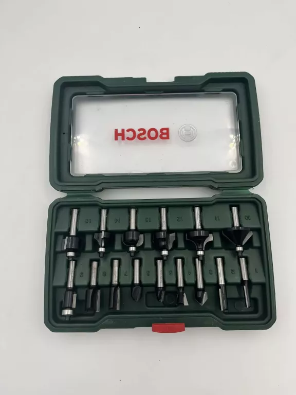 bosch-zestaw-15-frezow-frezy-frez-do-drewna-8-mm-ean-gtin-3165140958035