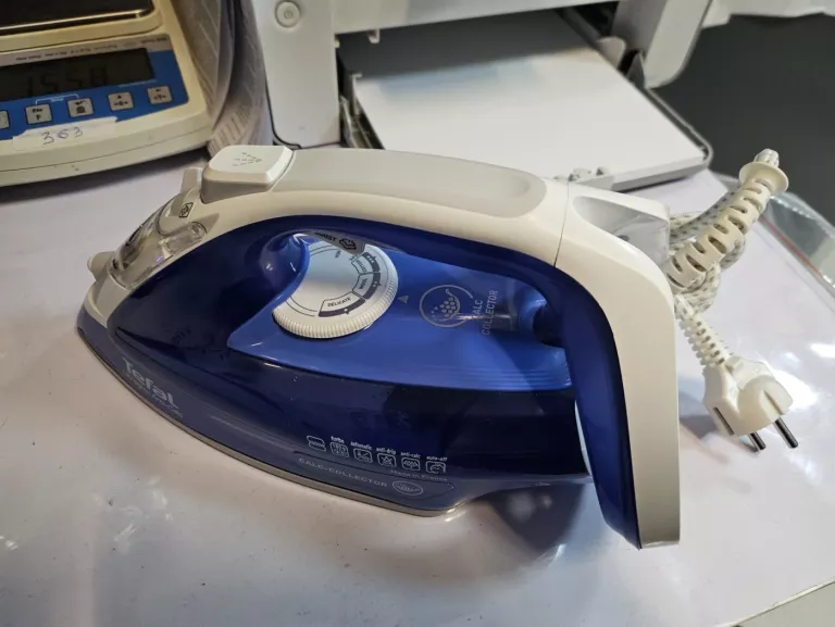 zelazko-tefal-ultragliss-anti-calc-fv4967-ean-gtin-3121040075234