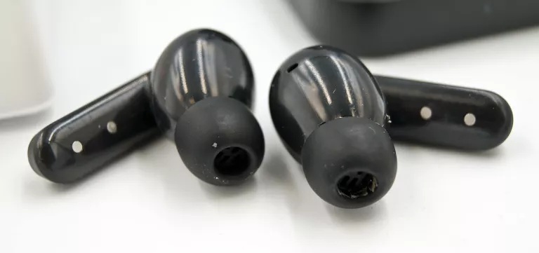 SŁUCHAWKI BEZPRZEWODOWE DOKANAŁOWE NOTHING BUDS DARK GREY