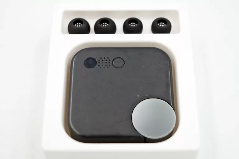 SŁUCHAWKI BEZPRZEWODOWE DOKANAŁOWE NOTHING BUDS DARK GREY