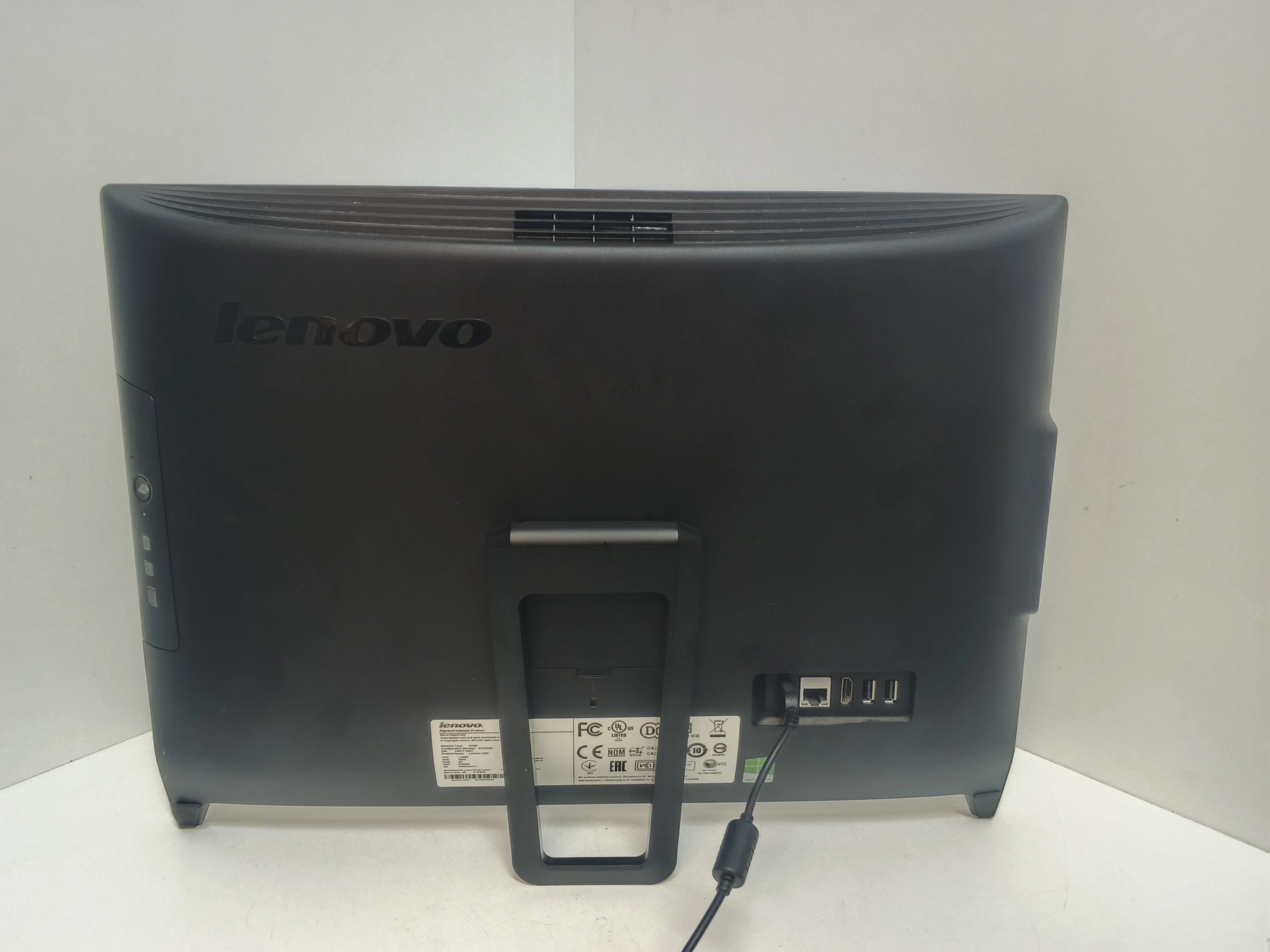 lenovo-all-in-one-c260-j2900-taktowanie-bazowe-procesora-241