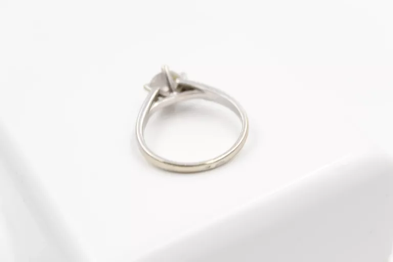 sliczny-zloty-pierscionek-585-biale-zloto-r14-rozmiarsrednica-wew-mm-372-14