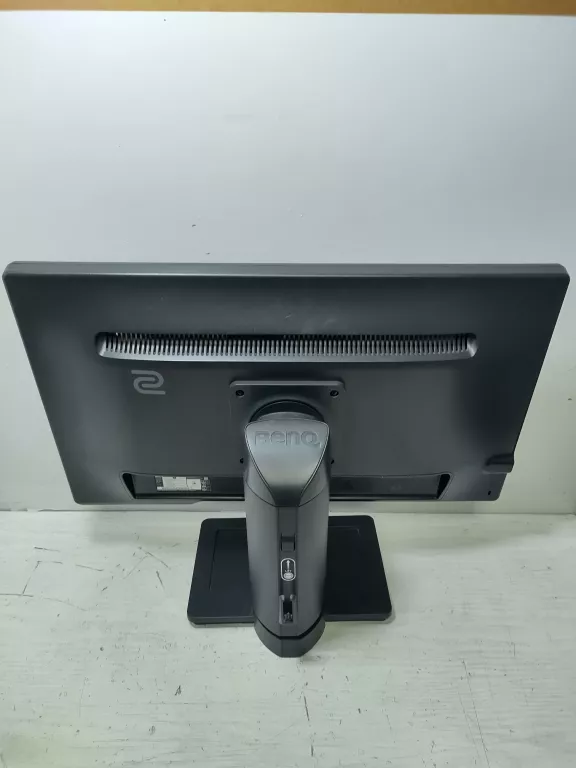 monitor-benq-xl2411-b-144hz-stan-11323-2