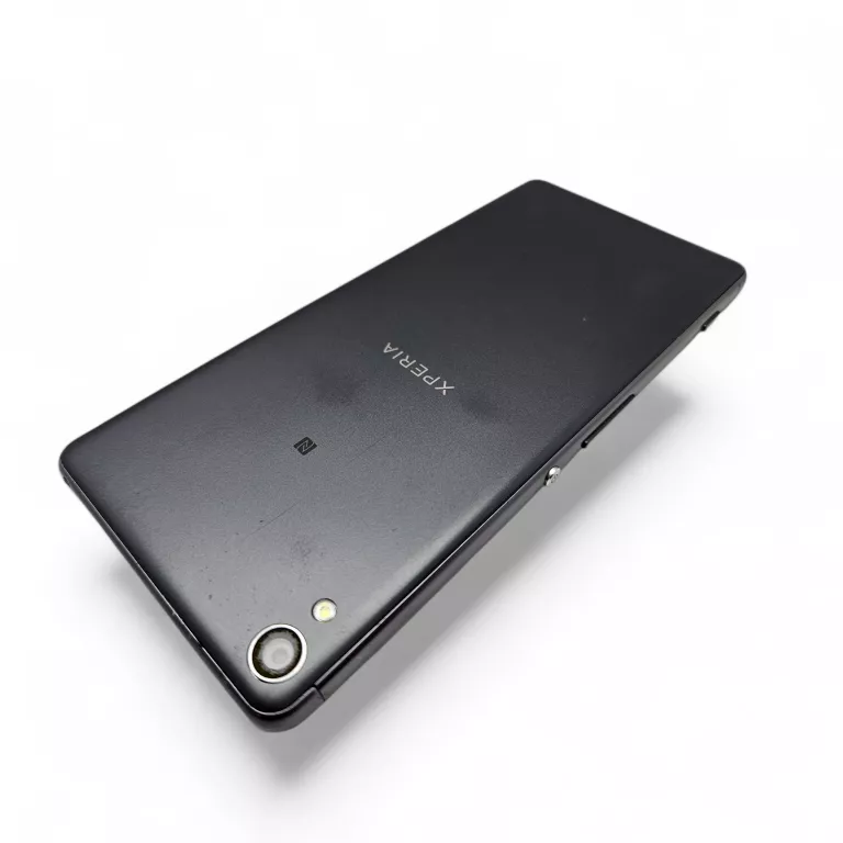 SONY XPERIA XA  5,00" 16GB/2GB 13MPX 2300MAH