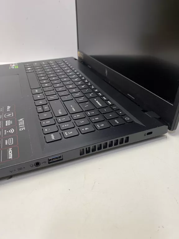 LAPTOP  ACER NITRO V 15 32/512GB RYZEN 5 RTX3050