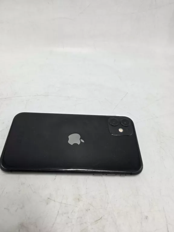 TELEFON APPLE IPHONE 11 4/64 GB BAT. SERWIS 76 %