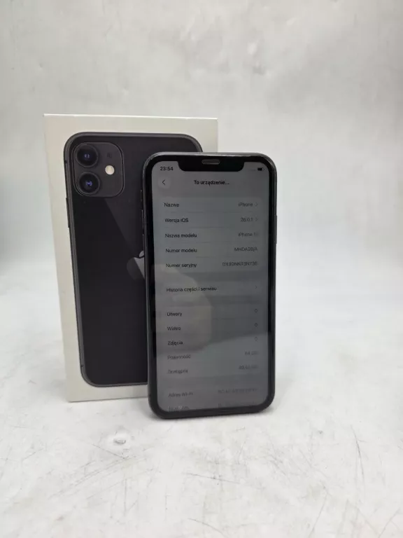 TELEFON APPLE IPHONE 11 4/64 GB BAT. SERWIS 76 %