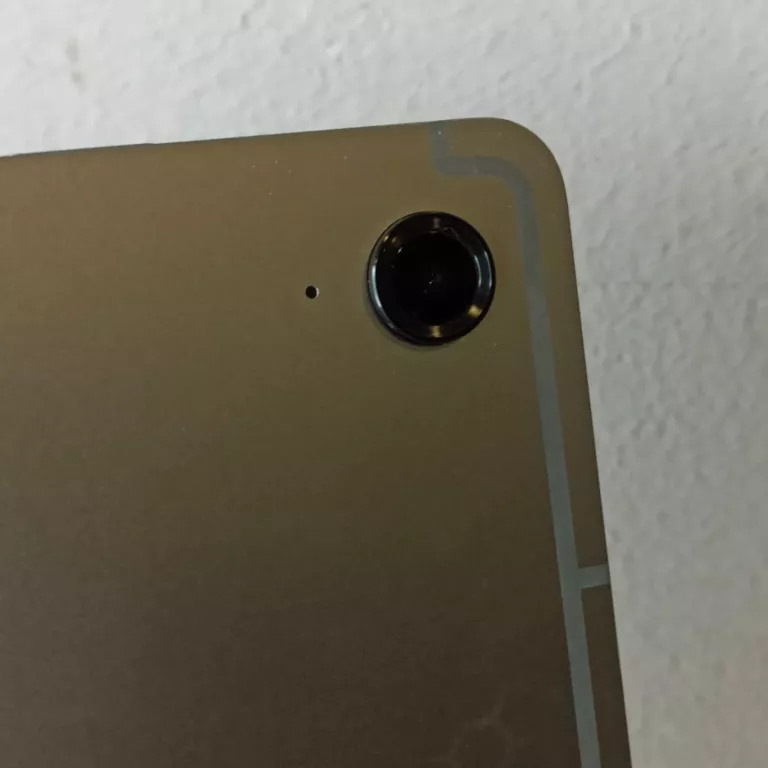 TABLET  GALAXY TAB S9 FE 5G / 128 GB / KOMPLET /