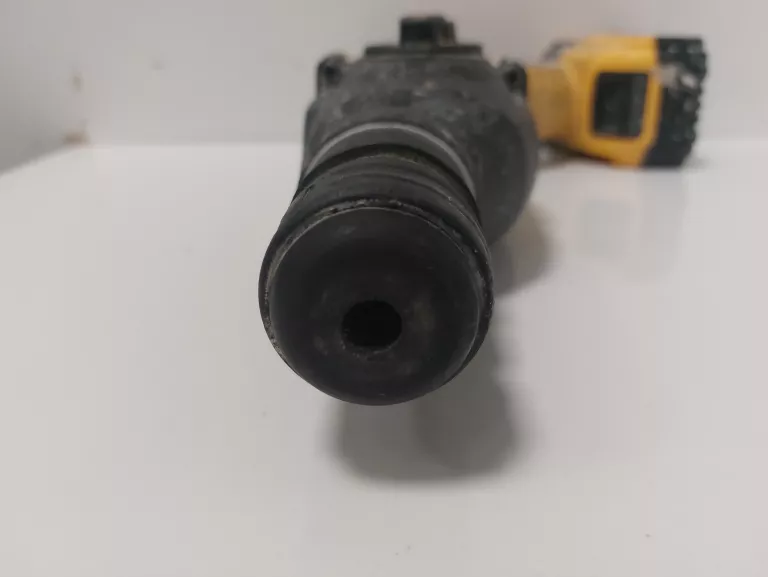 MŁOTOWIERTARKA DEWALT DCH033 POLECAM!