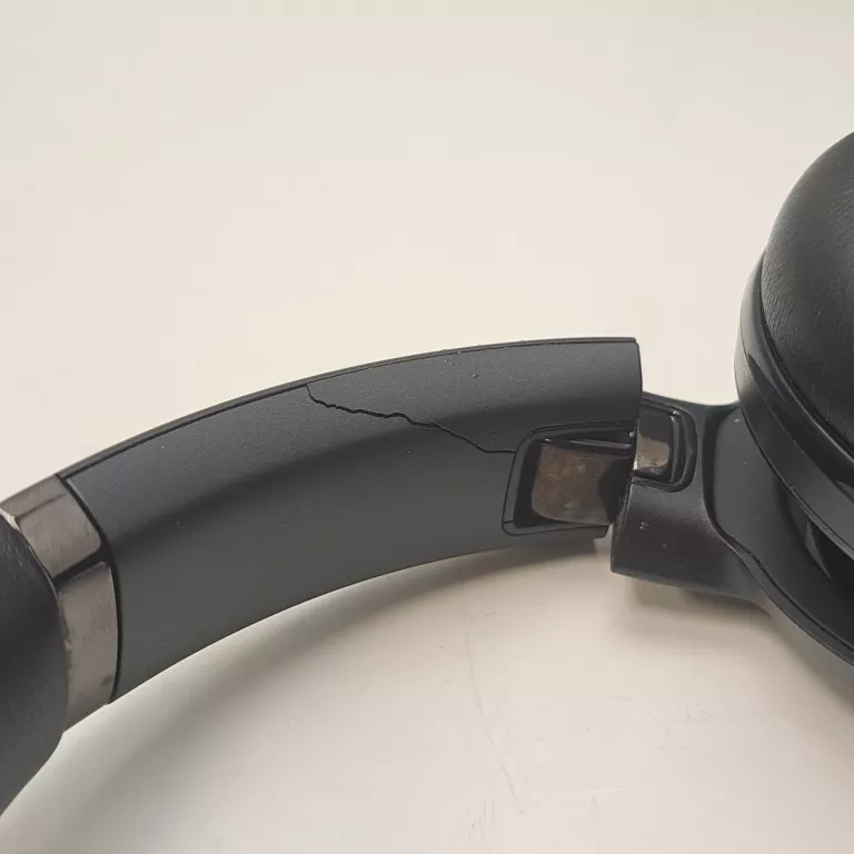 SŁUCHAWKI NAUSZNE JBL TOUR M2