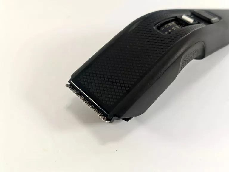 STRZYŻARKA DO WŁOSÓW I BRODY PHILIPS HC 3510-15 CZARNY