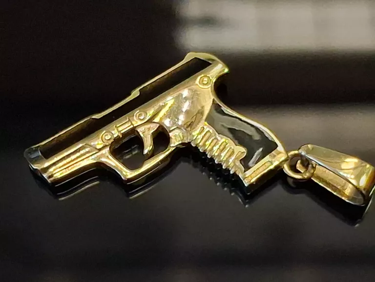 ZŁOTA  ZAWIESZKA PISTOLET 14K