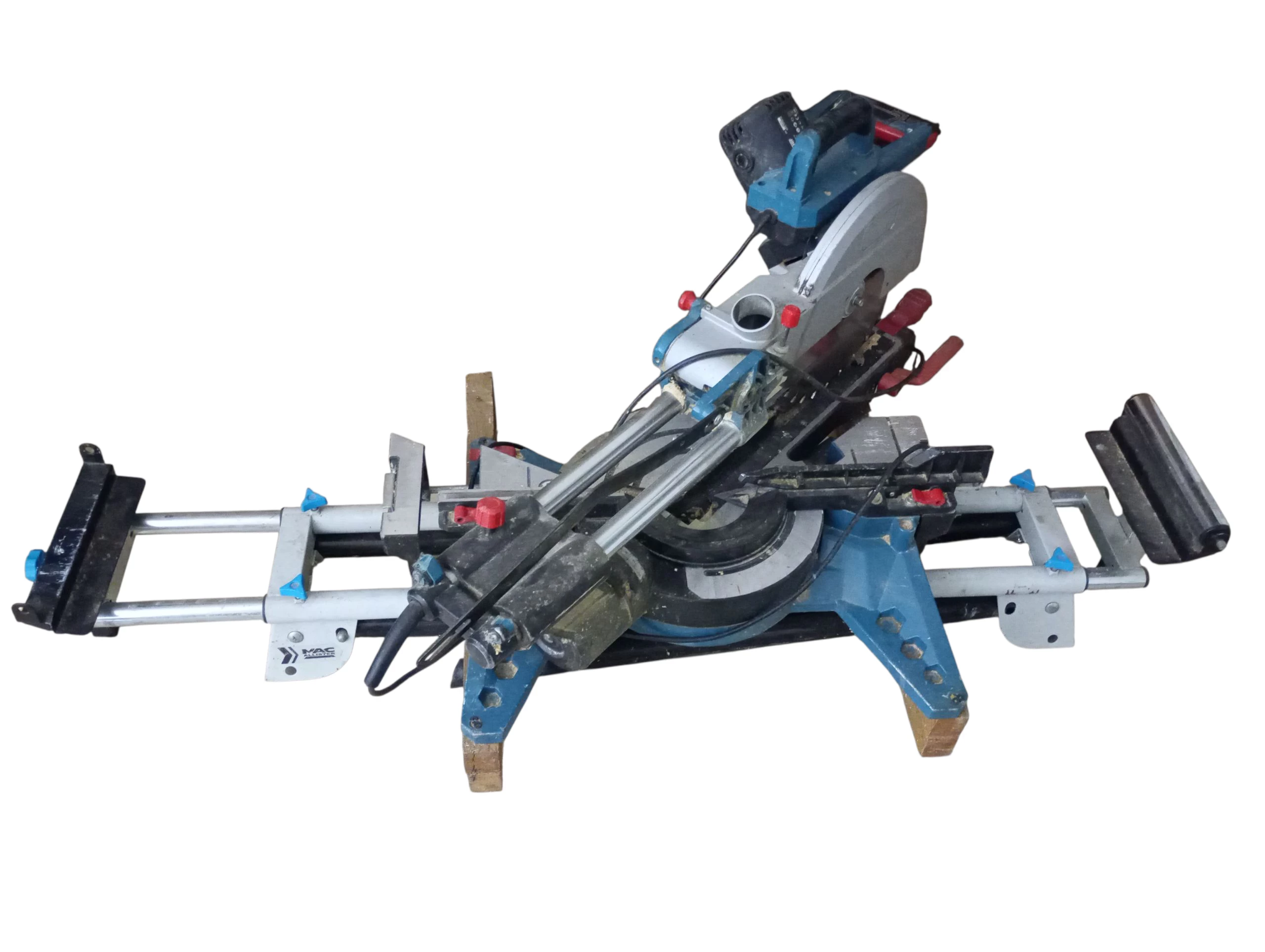 ukosnica-z-posuwem-erbauer-1800-w-305-mm-stol-zamkowa-19-wegorzewo