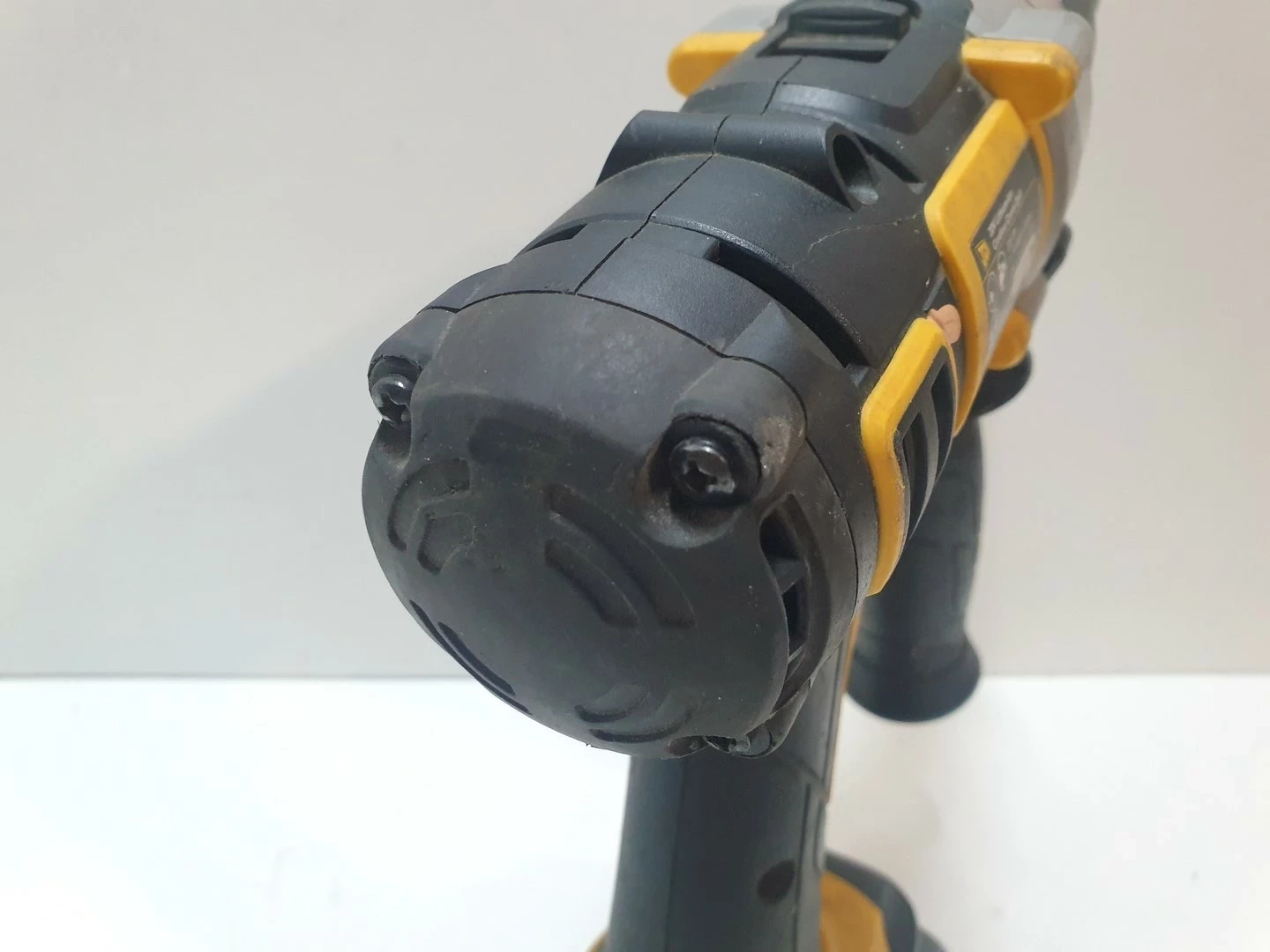 wkretarka-jcb-cd20li-20v-2aku-walizka-marka-248811-985788