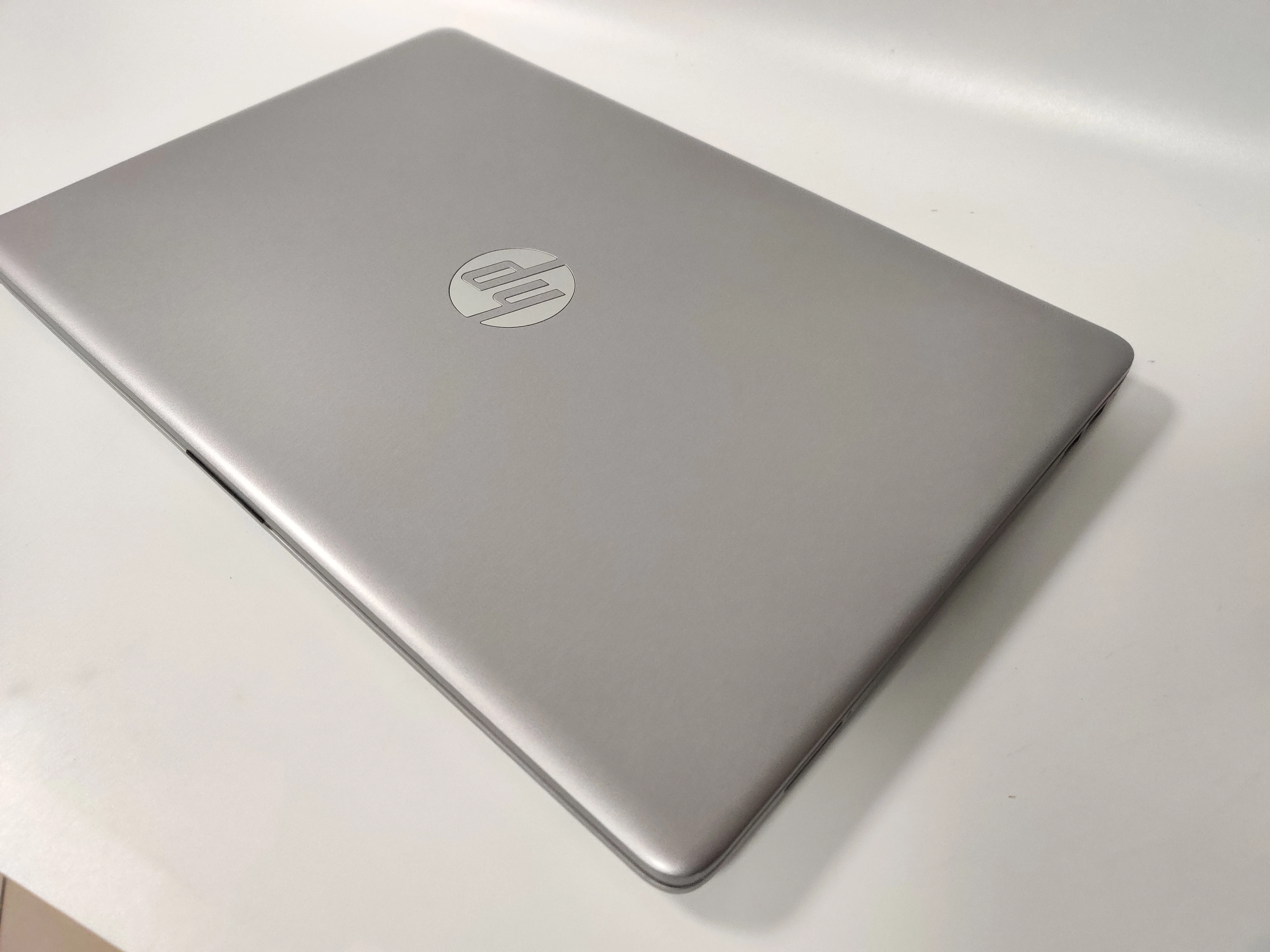 hp-250-g9-intel-n45008gb256ssd-pojemnosc-dysku-256