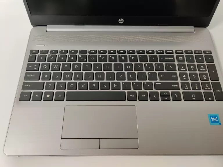 hp-250-g9-intel-n45008gb256ssd-liczba-rdzeni-procesora-4329-2