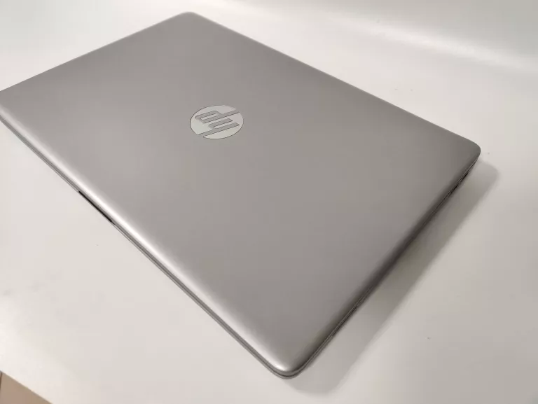 hp-250-g9-intel-n45008gb256ssd-pojemnosc-dysku-256