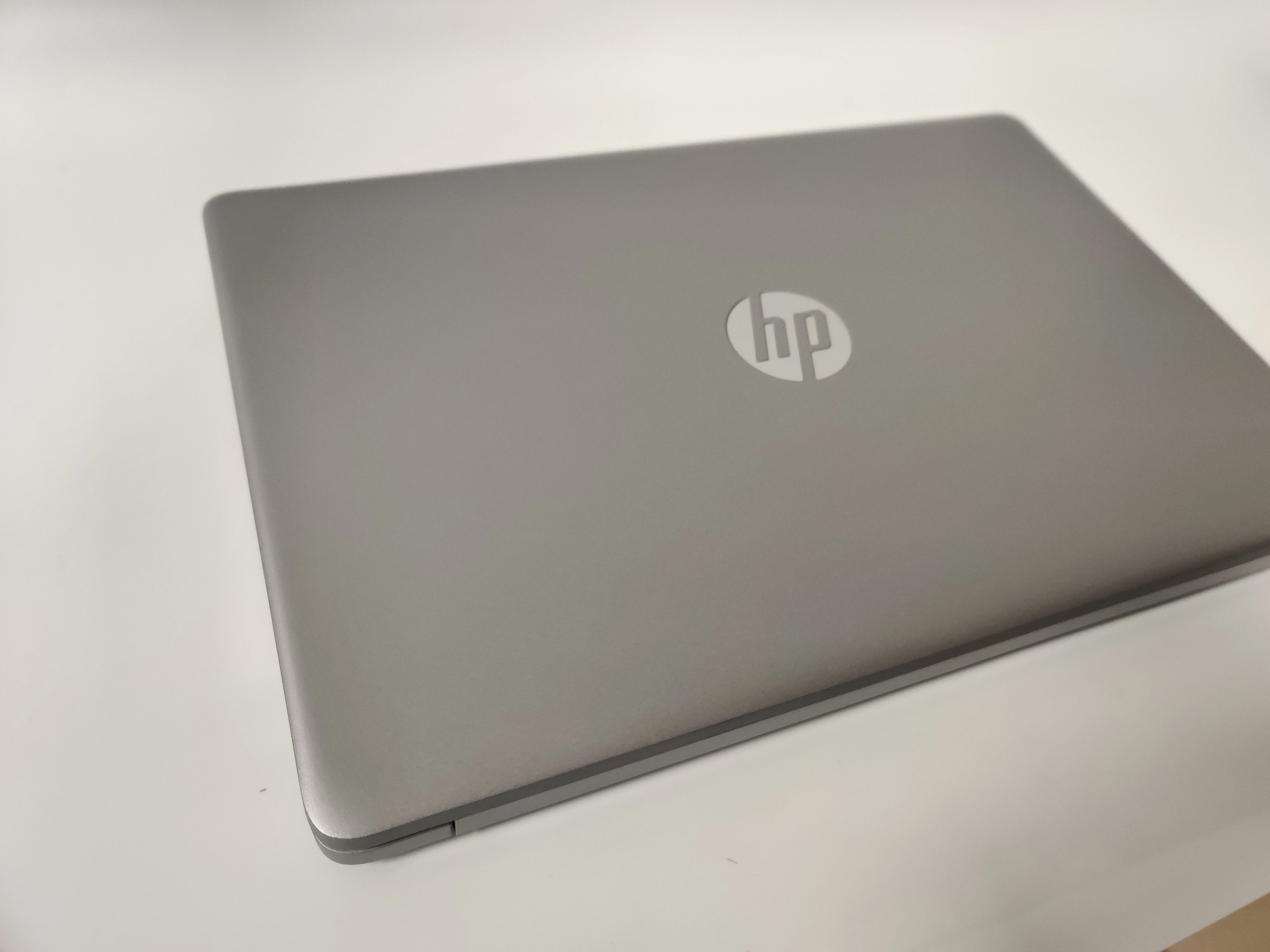 hp-250-g9-intel-n45008gb256ssd-typ-dysku-twardego-128550-2