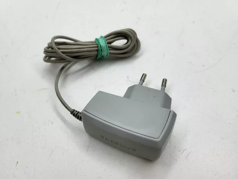 TELEFON  SAMSUNG GT-E108W