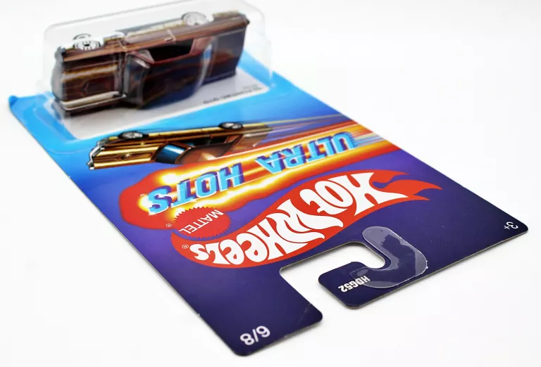 AUTKO HOT WHEELS ULTRA HOTS '65 PONTIAC GTO 6/8 2025 HDG52