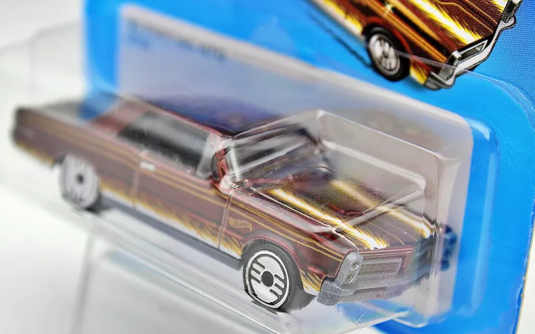 AUTKO HOT WHEELS ULTRA HOTS '65 PONTIAC GTO 6/8 2025 HDG52