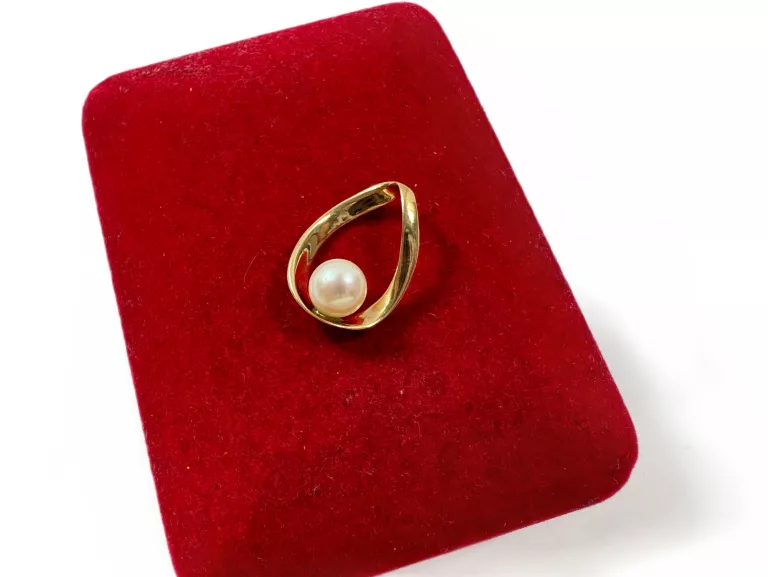 ŚLICZNA ZŁOTA ZAWIESZKA PRÓBY 585 / 1,80G !