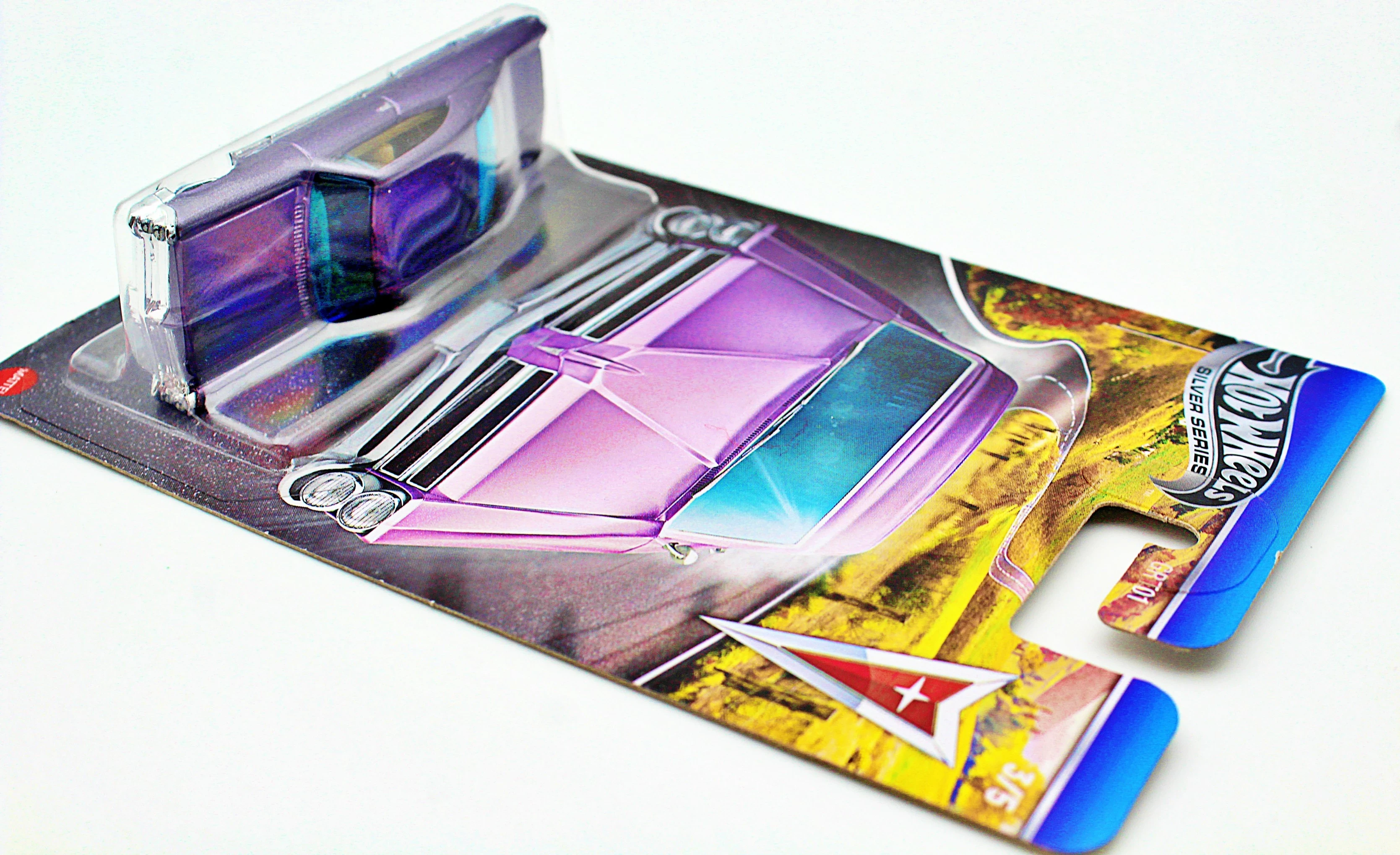 autko-hot-wwheels-silver-series-65-pontiac-bonneville-35-gtr01-material-18136-8