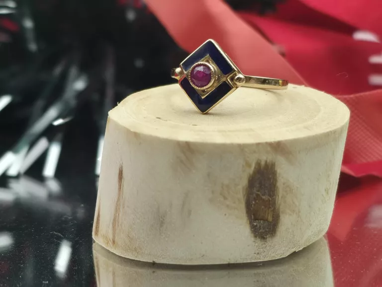 ZŁOTY PIERŚCIONEK 583 2,35 R.11