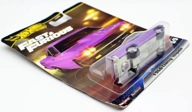 AUTO HOT WHEELS PREMIUM FAST & FURIOUS 1966 CHEVY IMPALA 5/5 HNW46