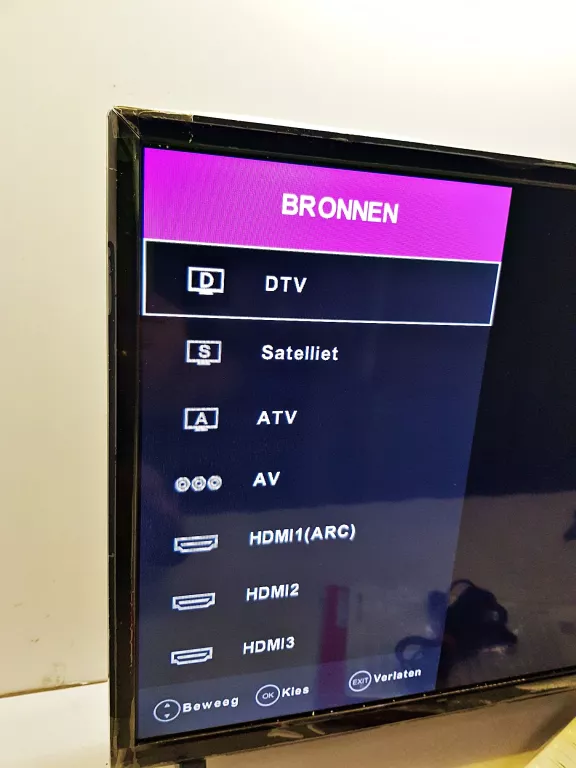 TELEWIZOR SHARP 24" 24FA2E PILOT / INFORMACJE