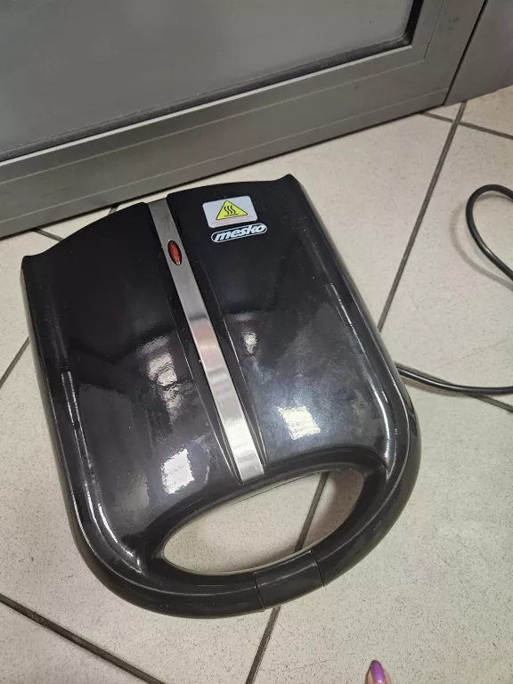 URZADZENIE DO WYPIEKU ORZESZKÓW MESKO MS3041