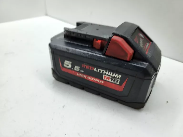 AKUMULATOR MILWAUKEE M18 HB5.5