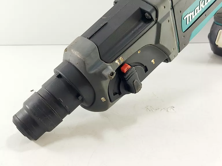 MŁOTOWIERTARKA MAKITA DHR241