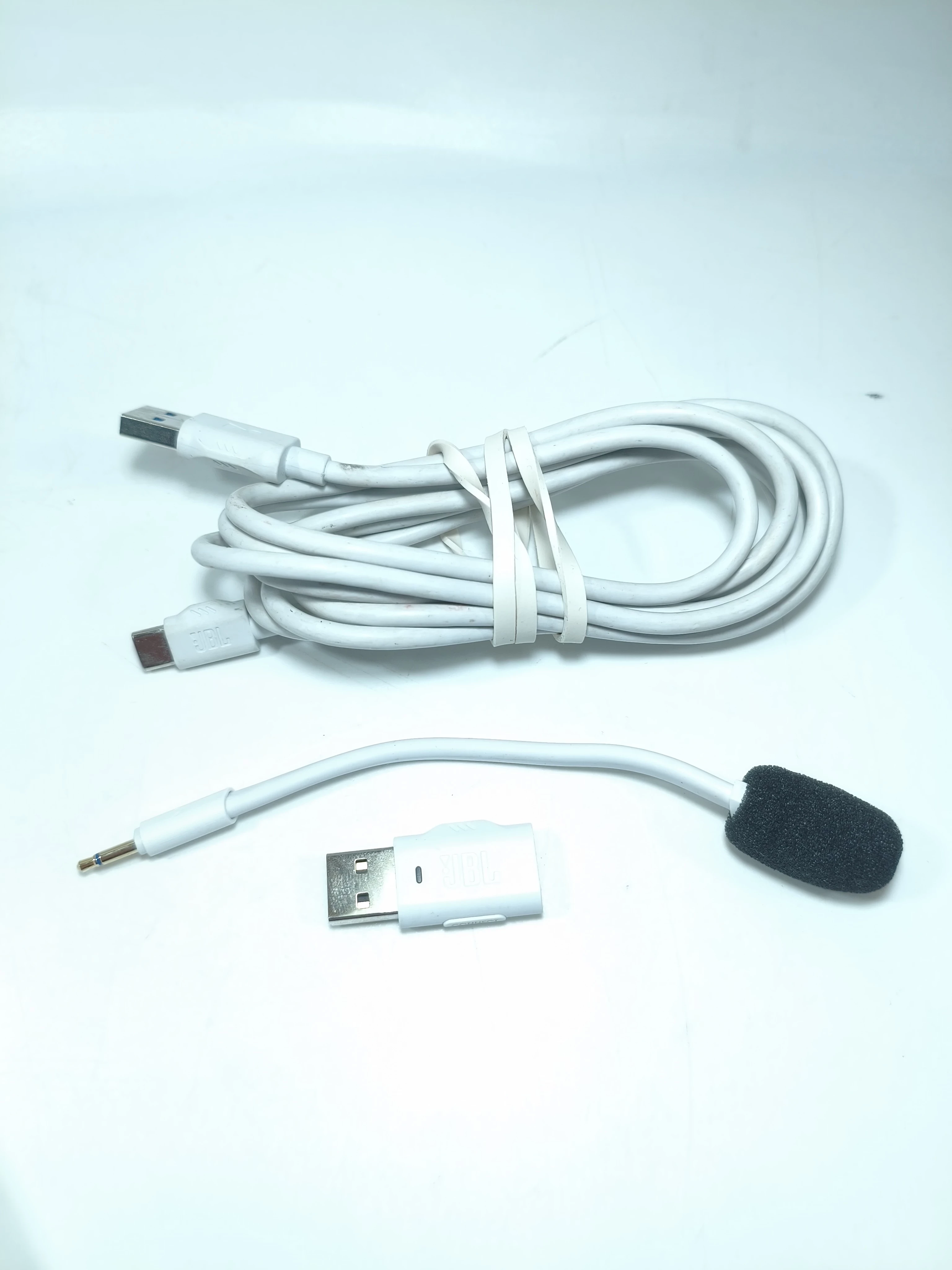 sluchawki-jbl-quantum-360p-model-quantum-360p