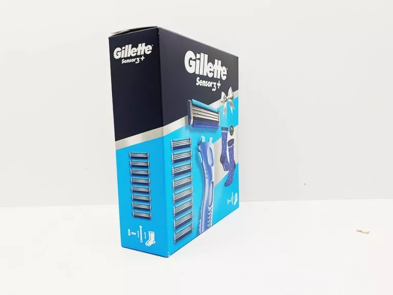 ZESTAW PREZENTOWY MASZYNKA GILLETTE SENSOR+ 8 WKŁADÓW + SKARPETKI