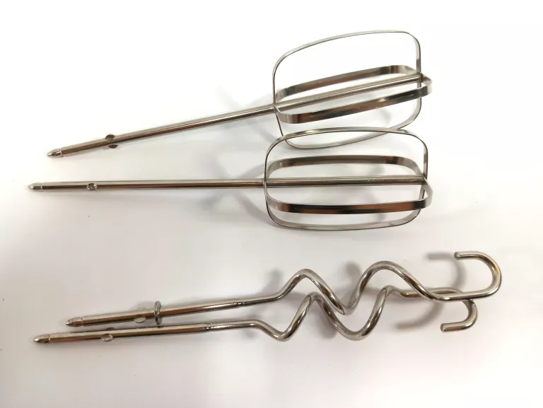 MIKSER RĘCZNY MIKSER HM-132144,1 (+ 4 KOŃCÓWKI)