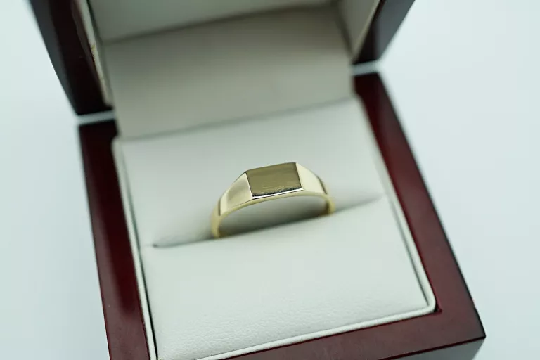 PIĘKNY ZŁOTY SYGNECIK [375] 1,71G R.22