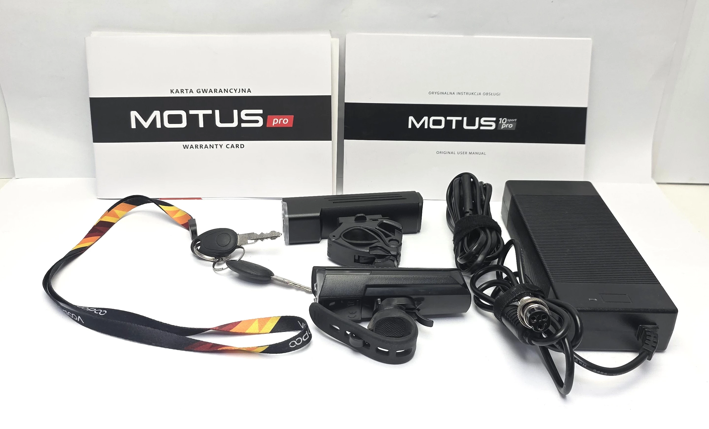 hulajnoga-elektryczna-motus-10-sport-pro-2021-rok-uszkodzona-kod-producenta-akc047-1