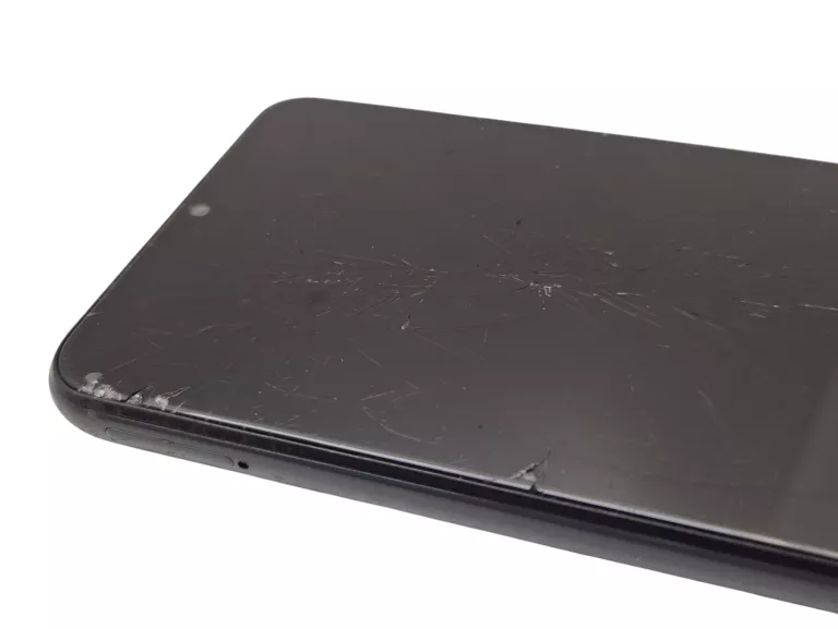 SMARTFON SAMSUNG GALAXY A13 3 GB / 32 GB 4G (LTE) CZARNY