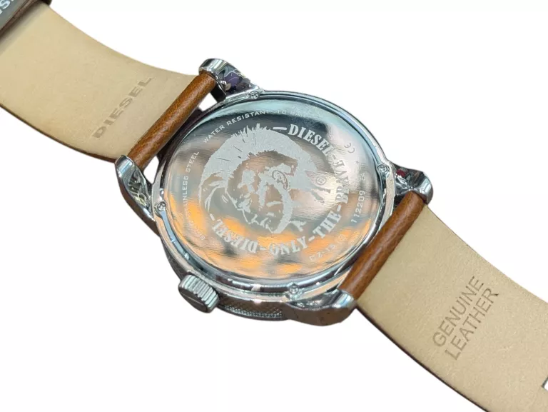 ZEGAREK DIESEL DZ-1513