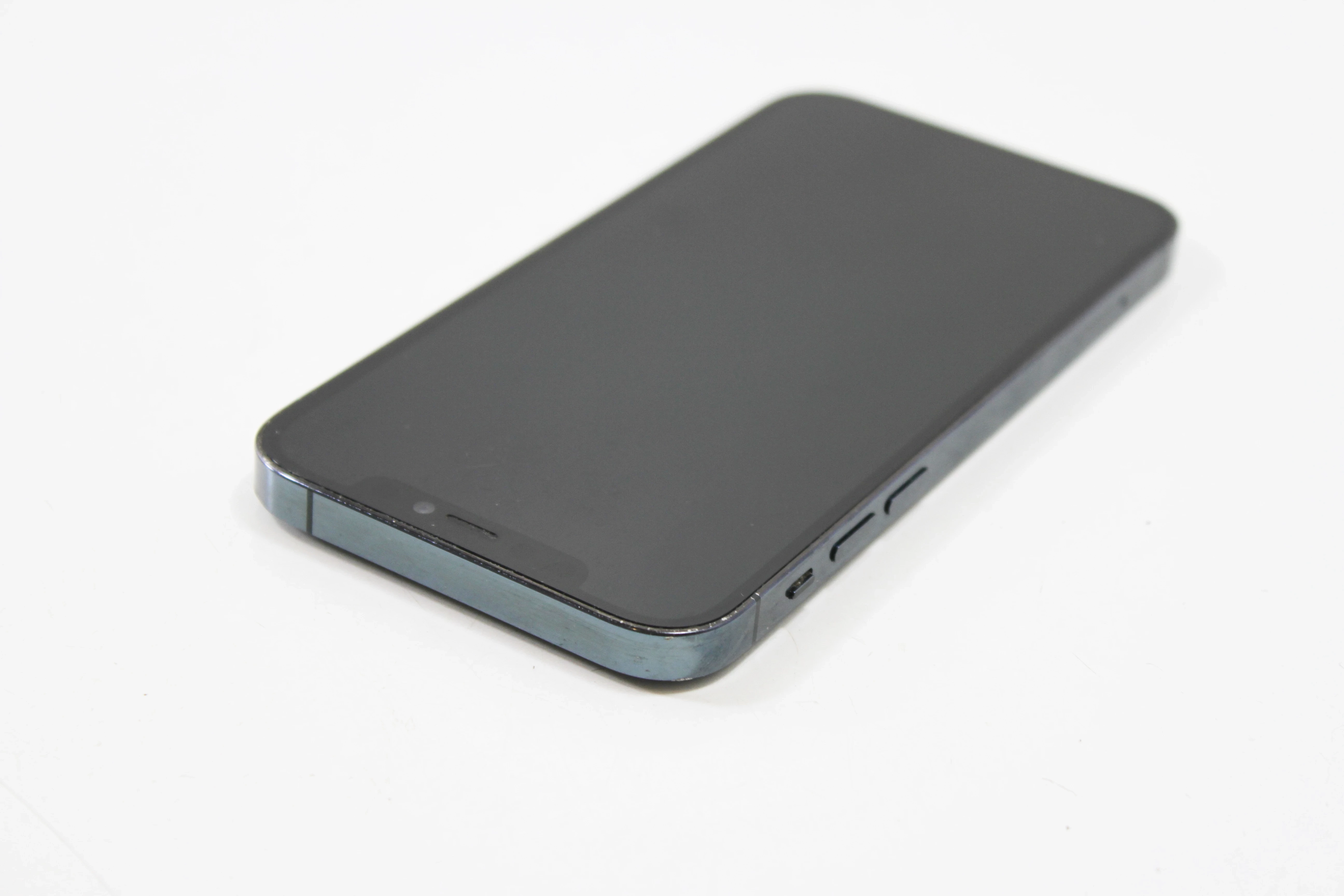 telefon-iphone-12-pro-128gb-bat77-kod-producenta-mgmn3pma