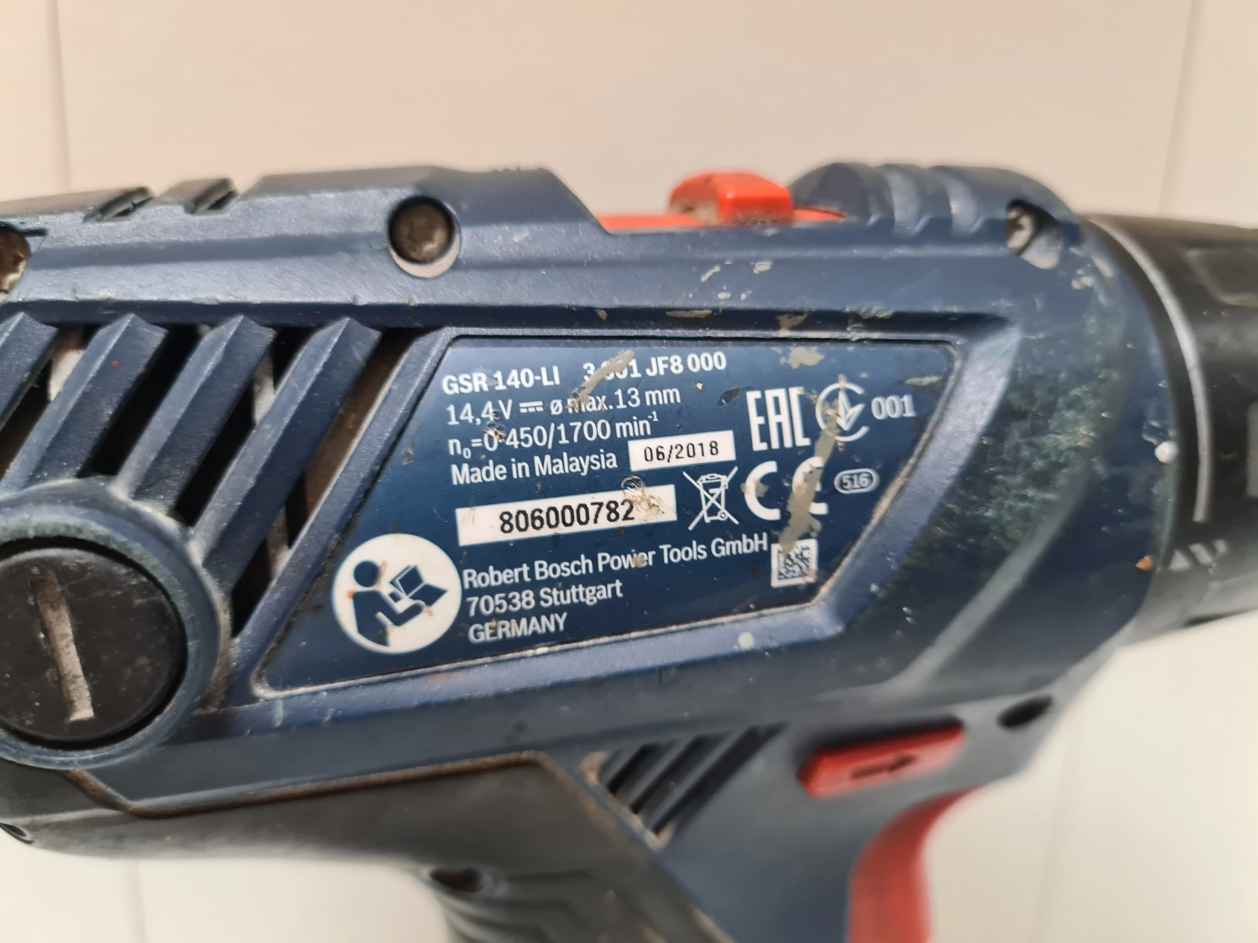 wkretarka-bosch-gsr-140-li-2x-aku-i-ladowarka-napiecie-v-128551-5