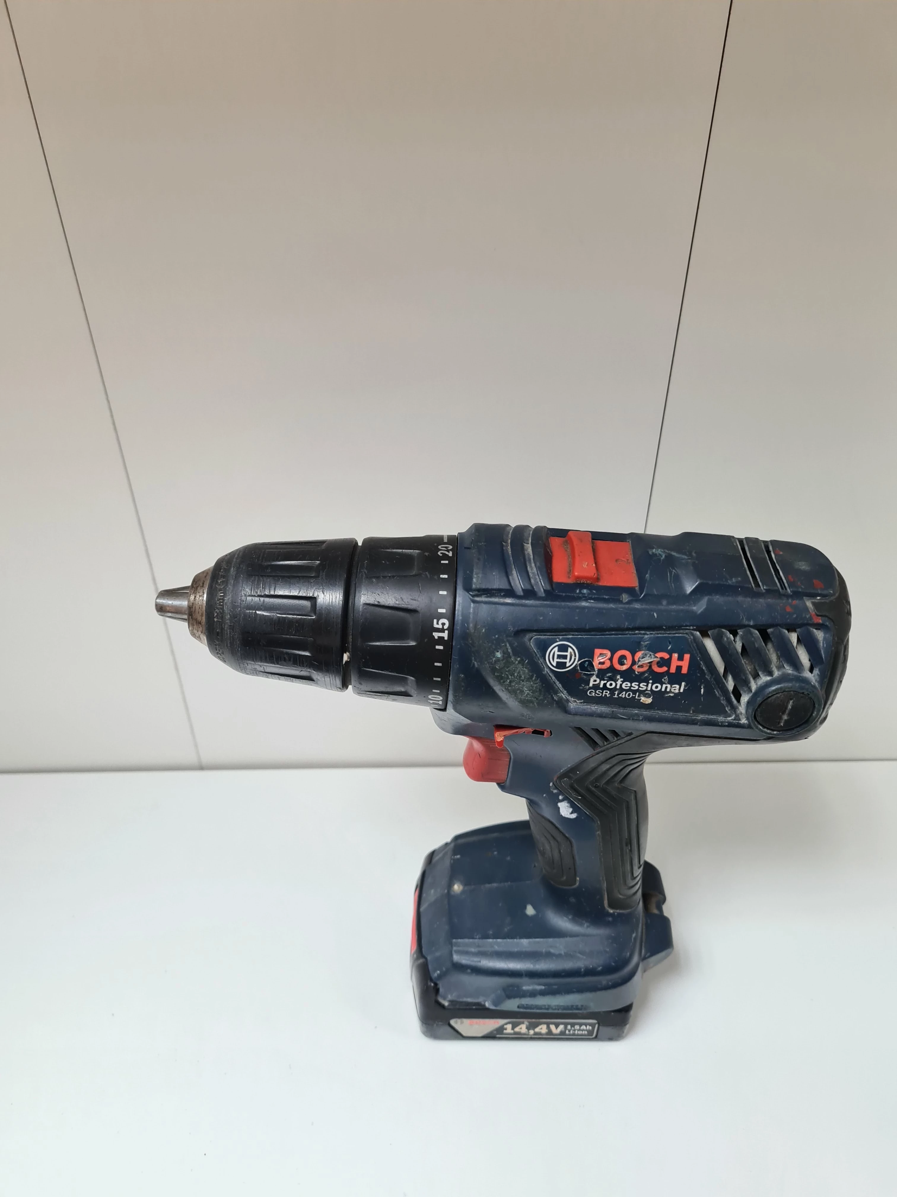 wkretarka-bosch-gsr-140-li-2x-aku-i-ladowarka-ean-gtin-3165140850193