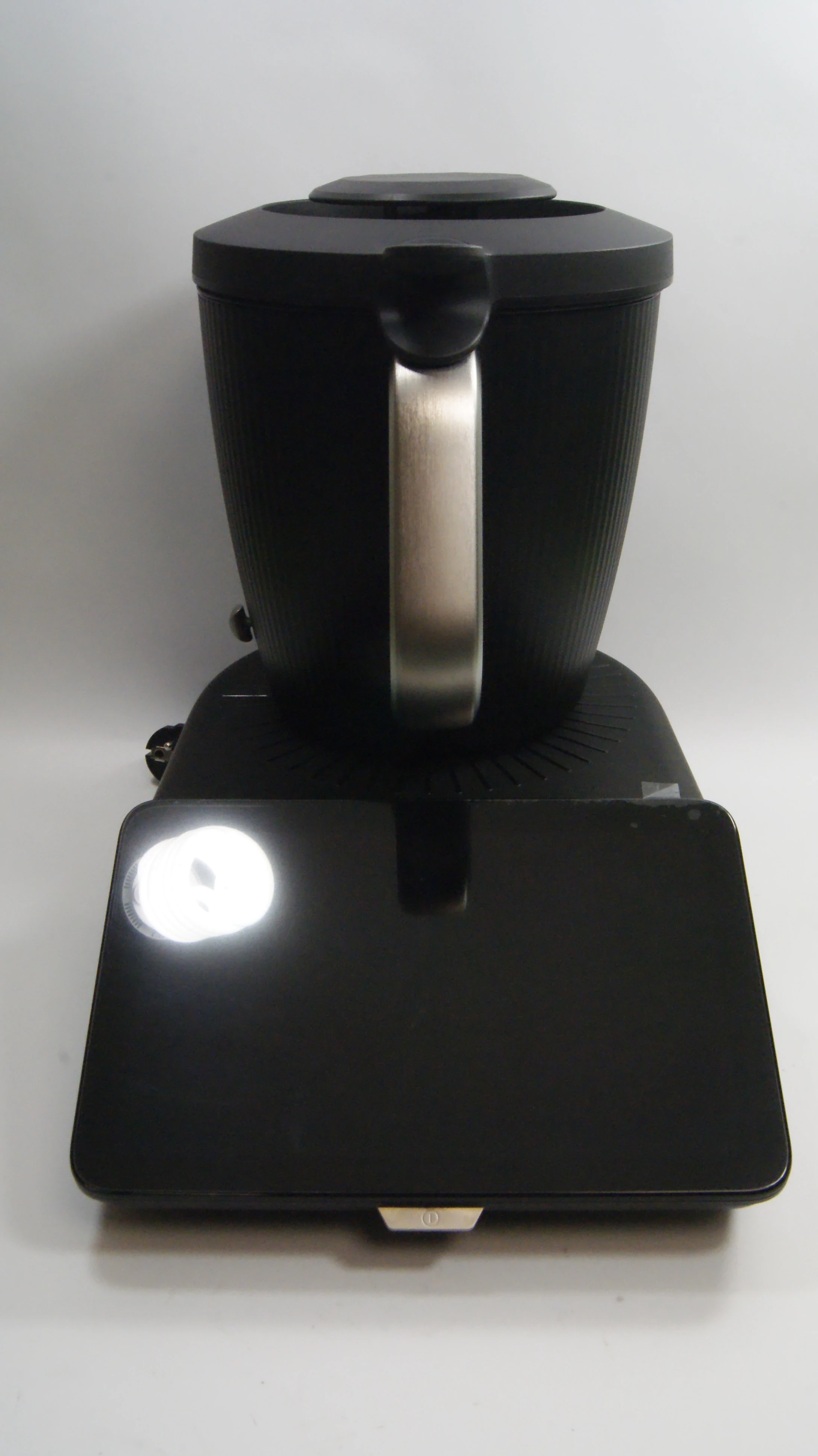 robot-kuchenny-vorwerk-thermomix-tm7-igla-folia-czarny-2000w-akcesoria-rodzaj-regulacji-obrotow-206762-228670