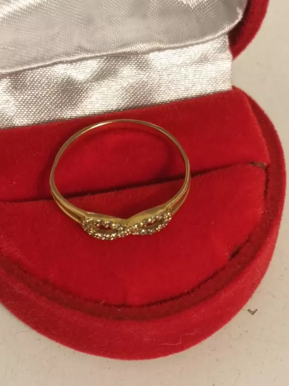 WYRÓB JUBILERSKI UŻYWANY PIERŚCIONEK PR 585